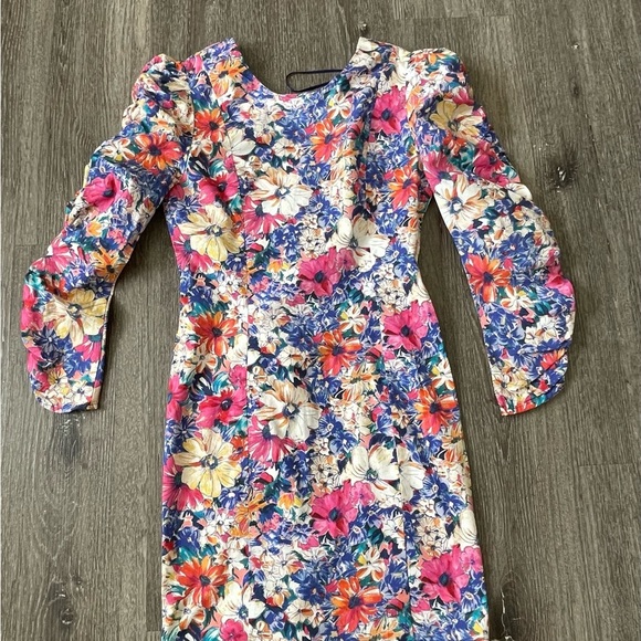 Zara Dresses & Skirts - Zara Pink and Yellow Sheath Dress with Puff Sleeves